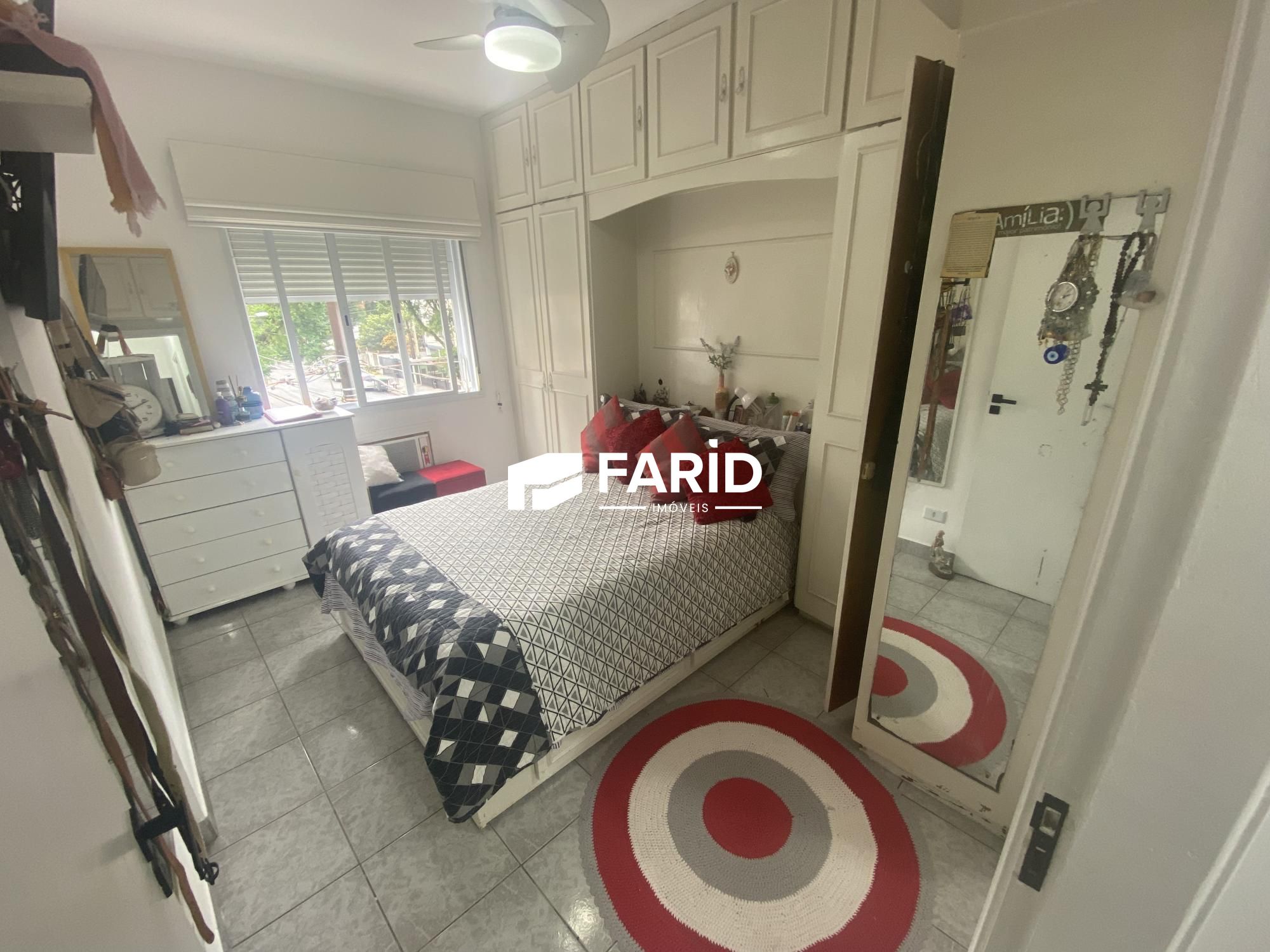 Apartamento à venda com 2 quartos, 82m² - Foto 2