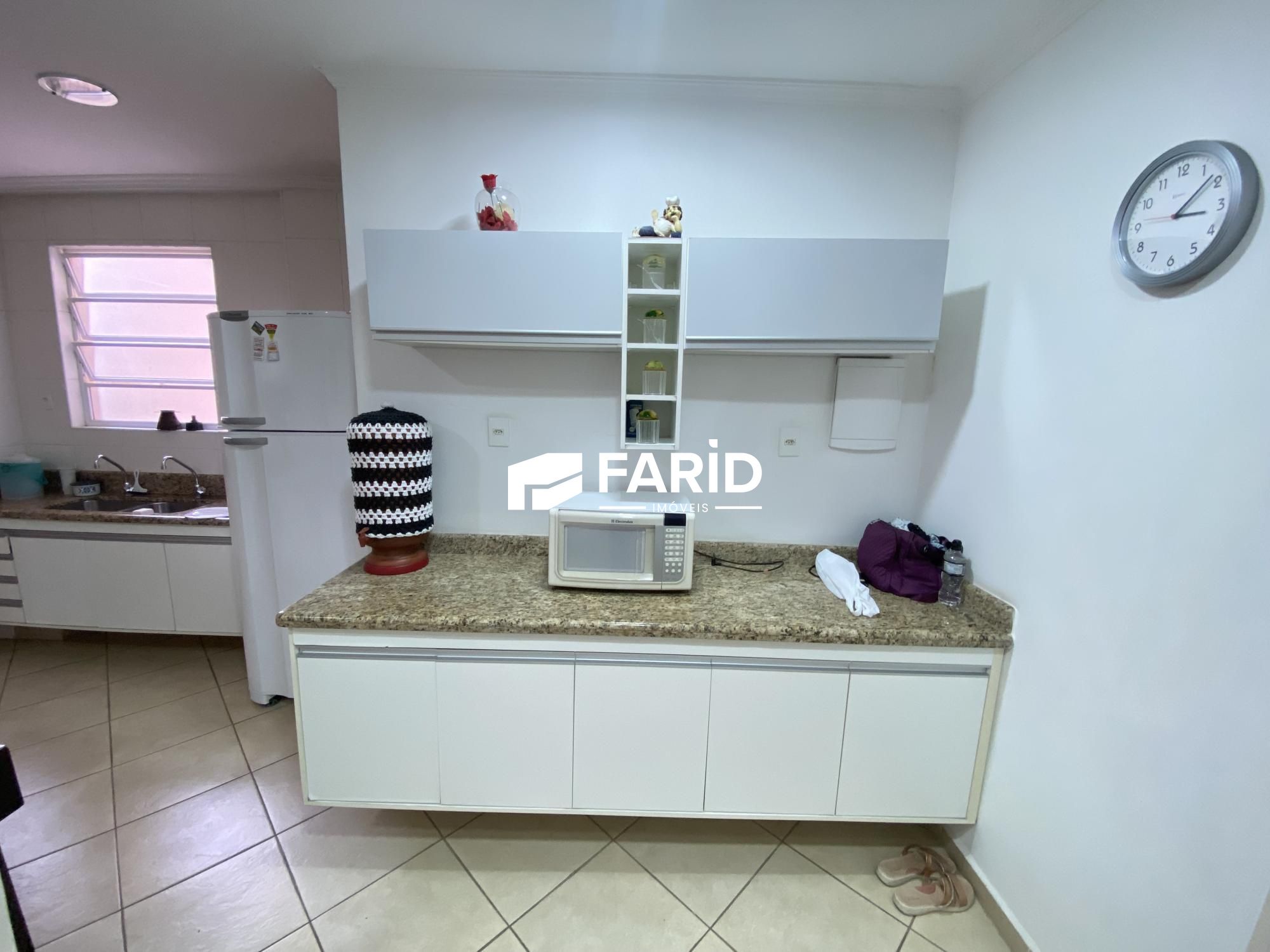 Apartamento para alugar com 3 quartos, 160m² - Foto 16