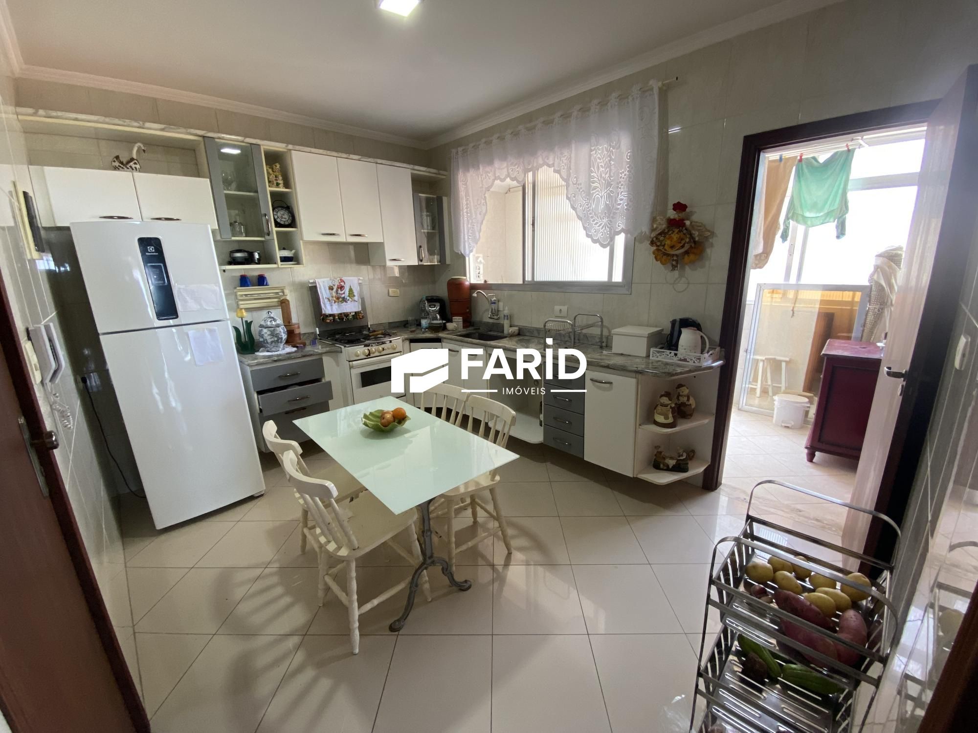 Apartamento à venda com 3 quartos, 111m² - Foto 19