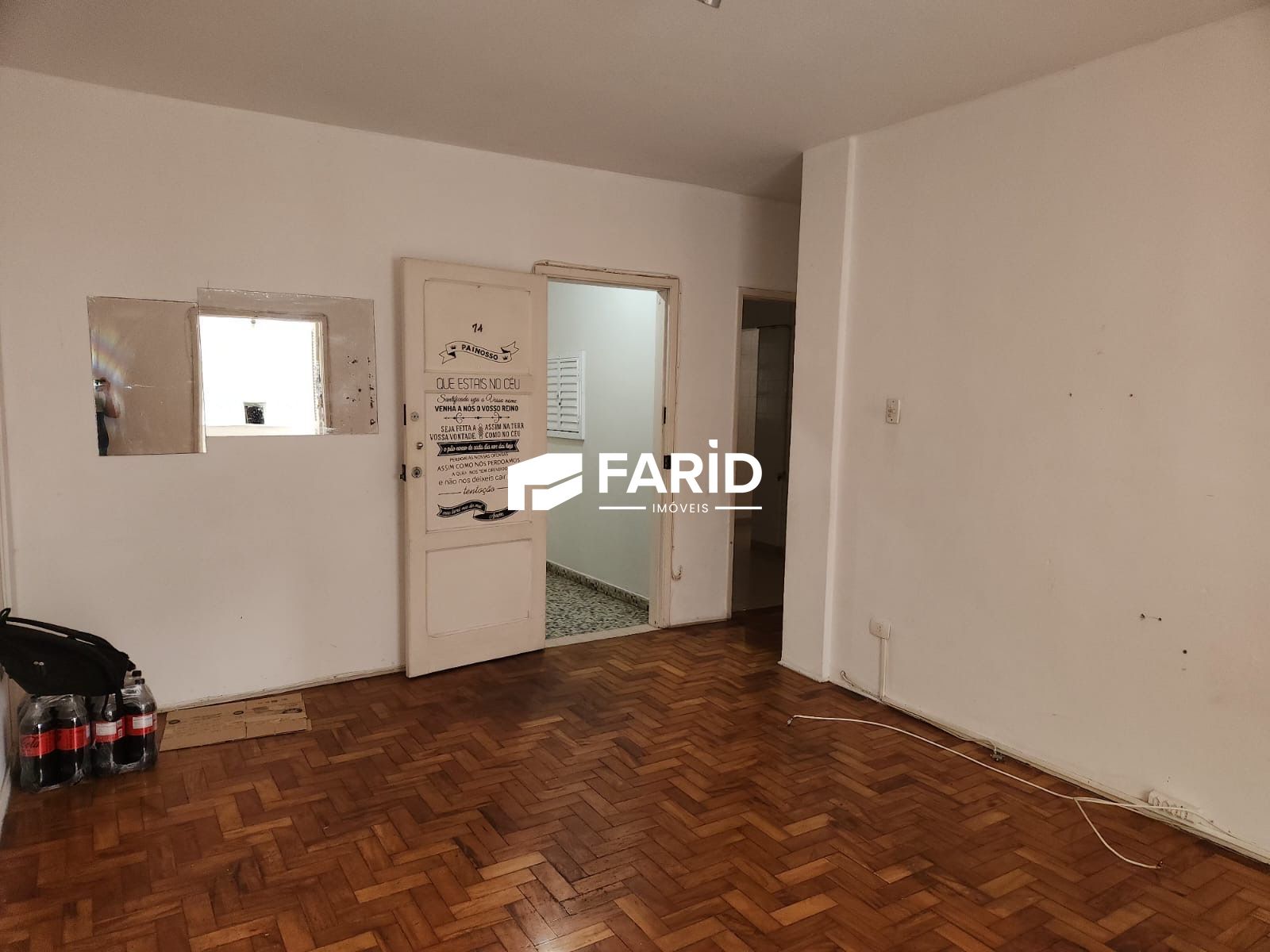 Apartamento à venda com 2 quartos, 70m² - Foto 9