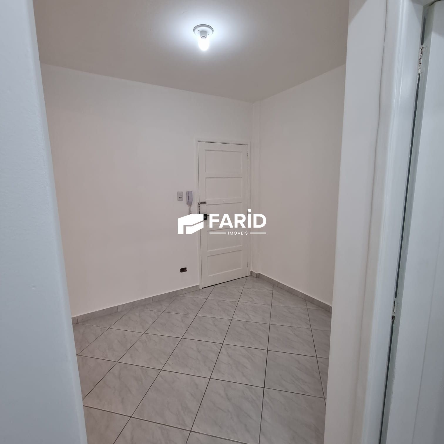 Apartamento para alugar com 1 quarto, 49m² - Foto 12