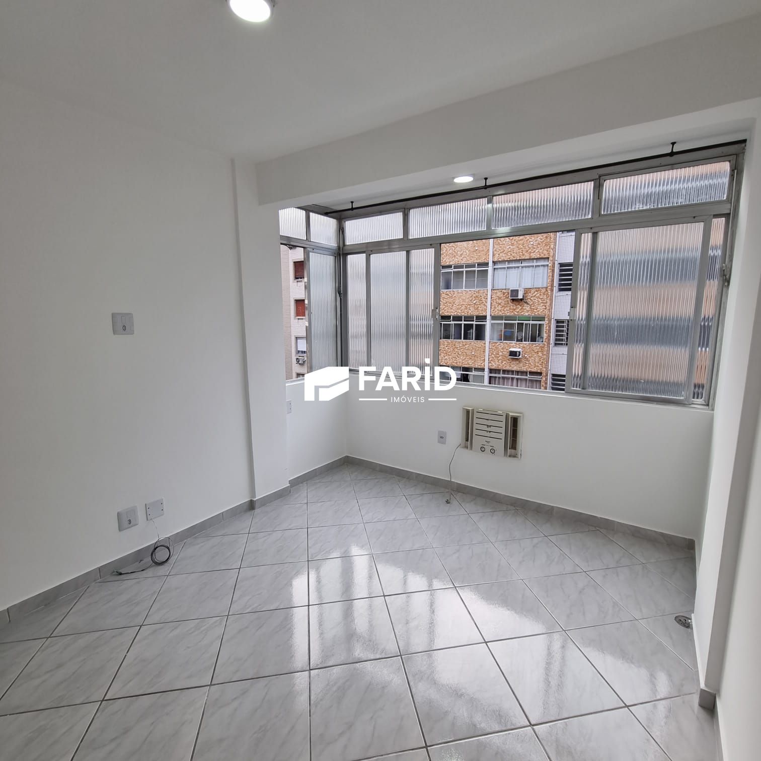 Apartamento para alugar com 1 quarto, 49m² - Foto 1