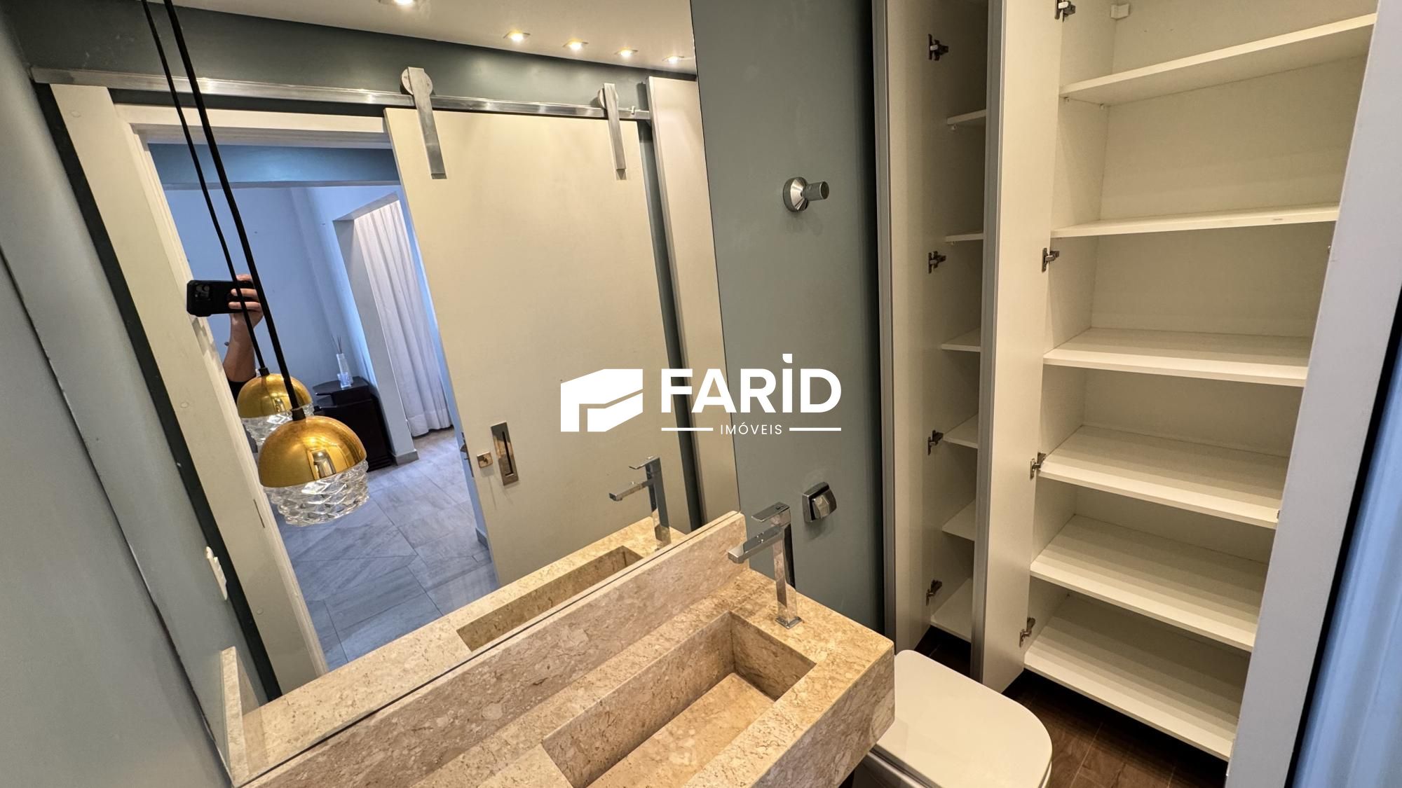 Apartamento para alugar com 3 quartos, 131m² - Foto 11