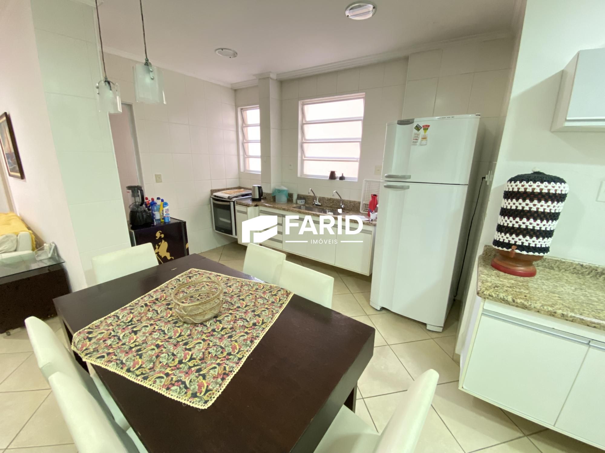 Apartamento para alugar com 3 quartos, 160m² - Foto 13