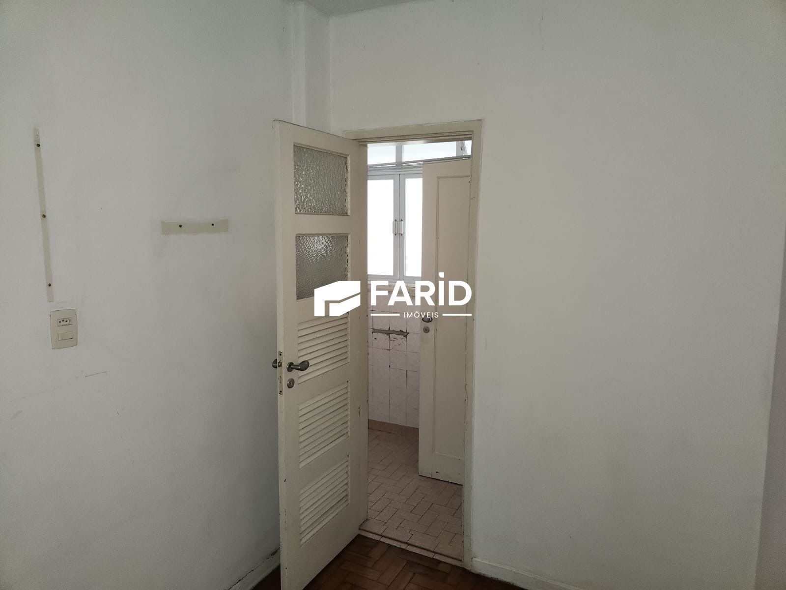 Apartamento à venda com 2 quartos, 70m² - Foto 24