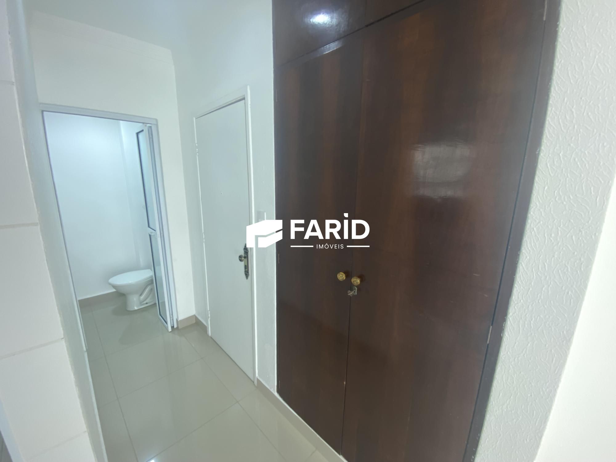 Apartamento para alugar com 2 quartos, 95m² - Foto 10