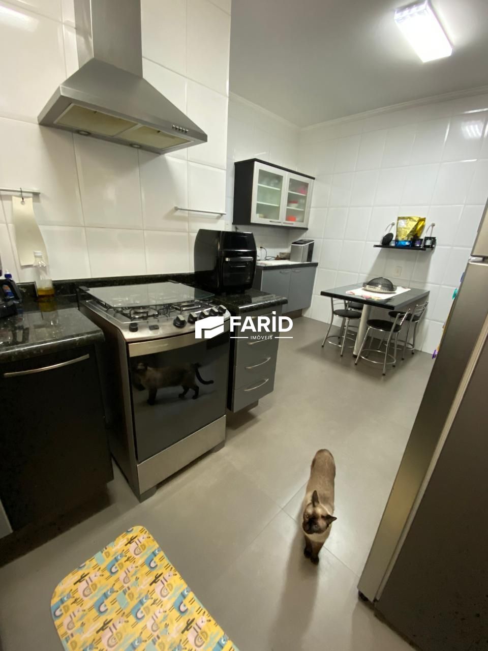 Apartamento à venda com 3 quartos, 150m² - Foto 19