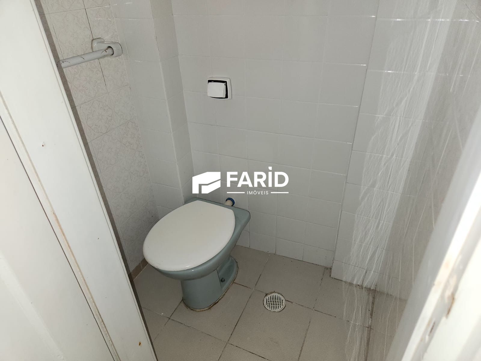 Apartamento à venda com 2 quartos, 70m² - Foto 26