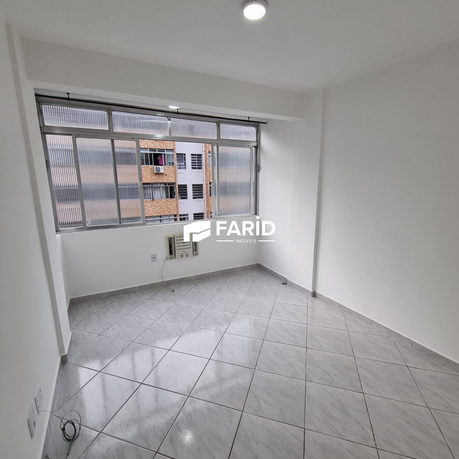 Apartamento para alugar com 1 quarto, 49m² - Foto 2