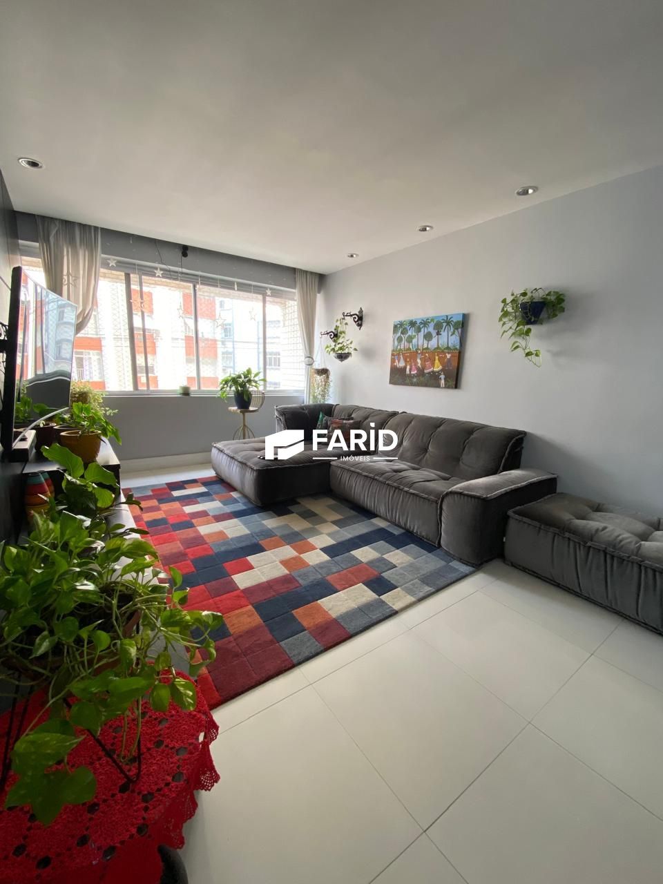 Apartamento à venda com 3 quartos, 150m² - Foto 1