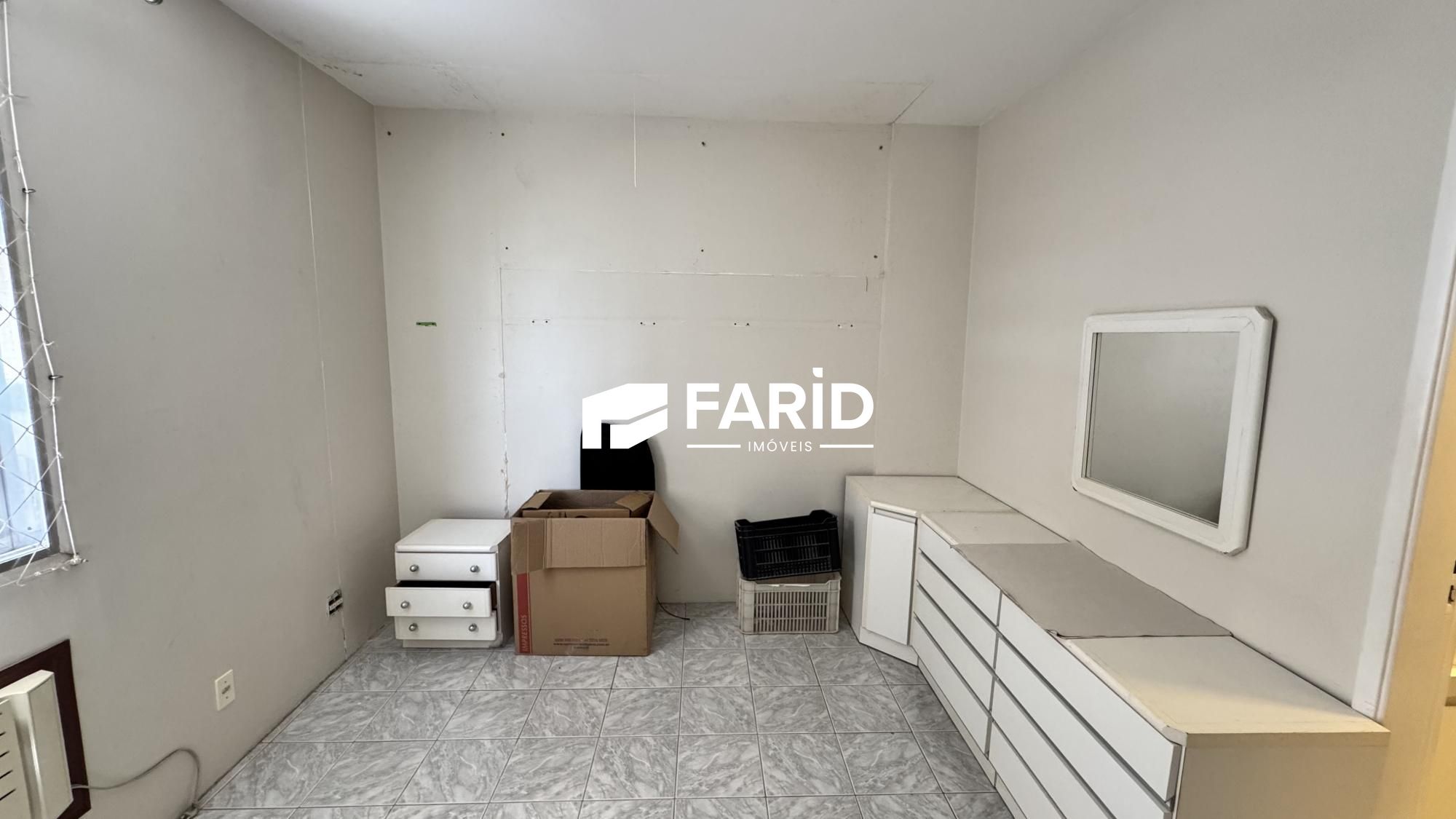 Apartamento para alugar com 3 quartos, 131m² - Foto 13