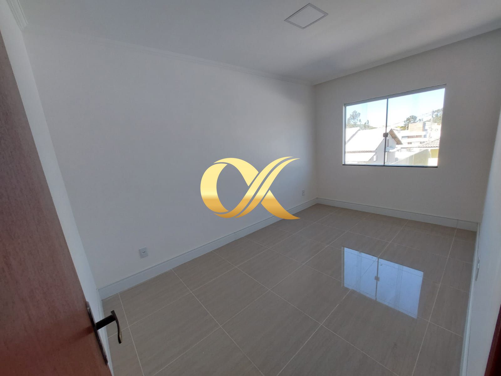 Casa à venda com 4 quartos, 185m² - Foto 8