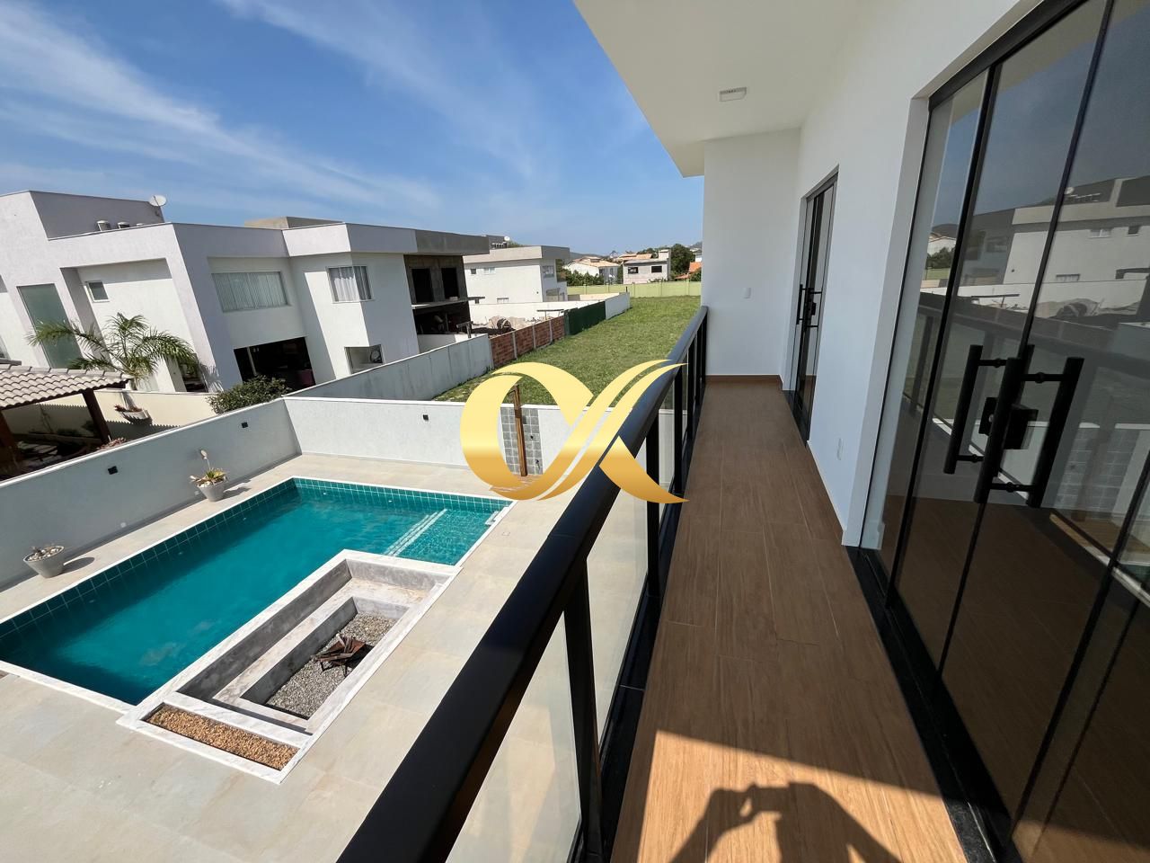 Casa à venda com 4 quartos, 210m² - Foto 15