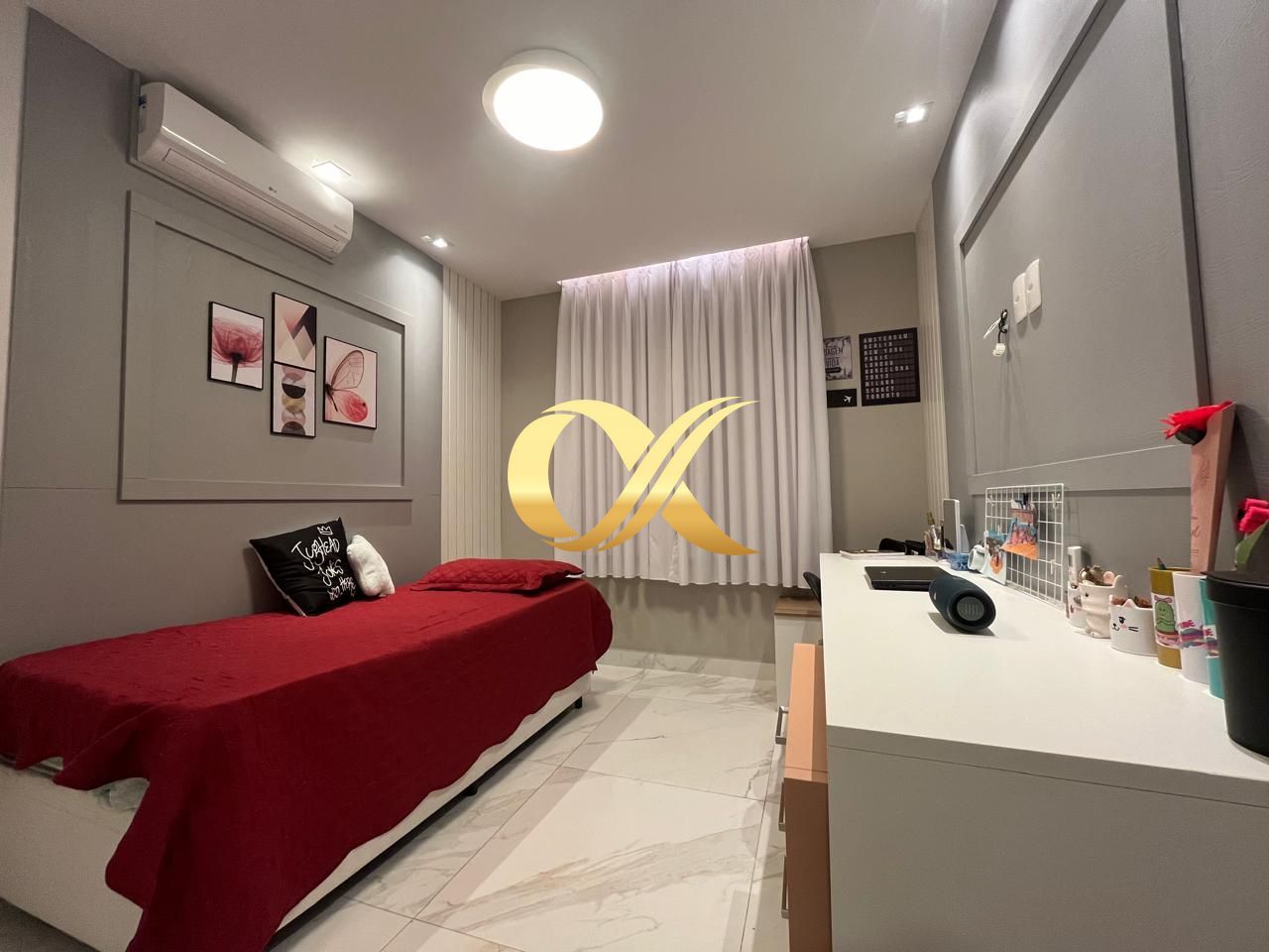 Casa à venda com 2 quartos, 210m² - Foto 11