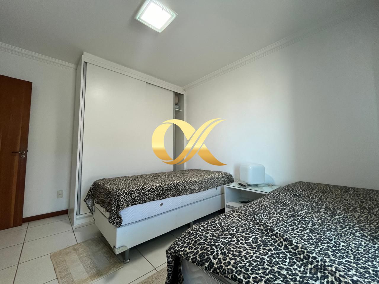 Cobertura à venda com 3 quartos, 200m² - Foto 15