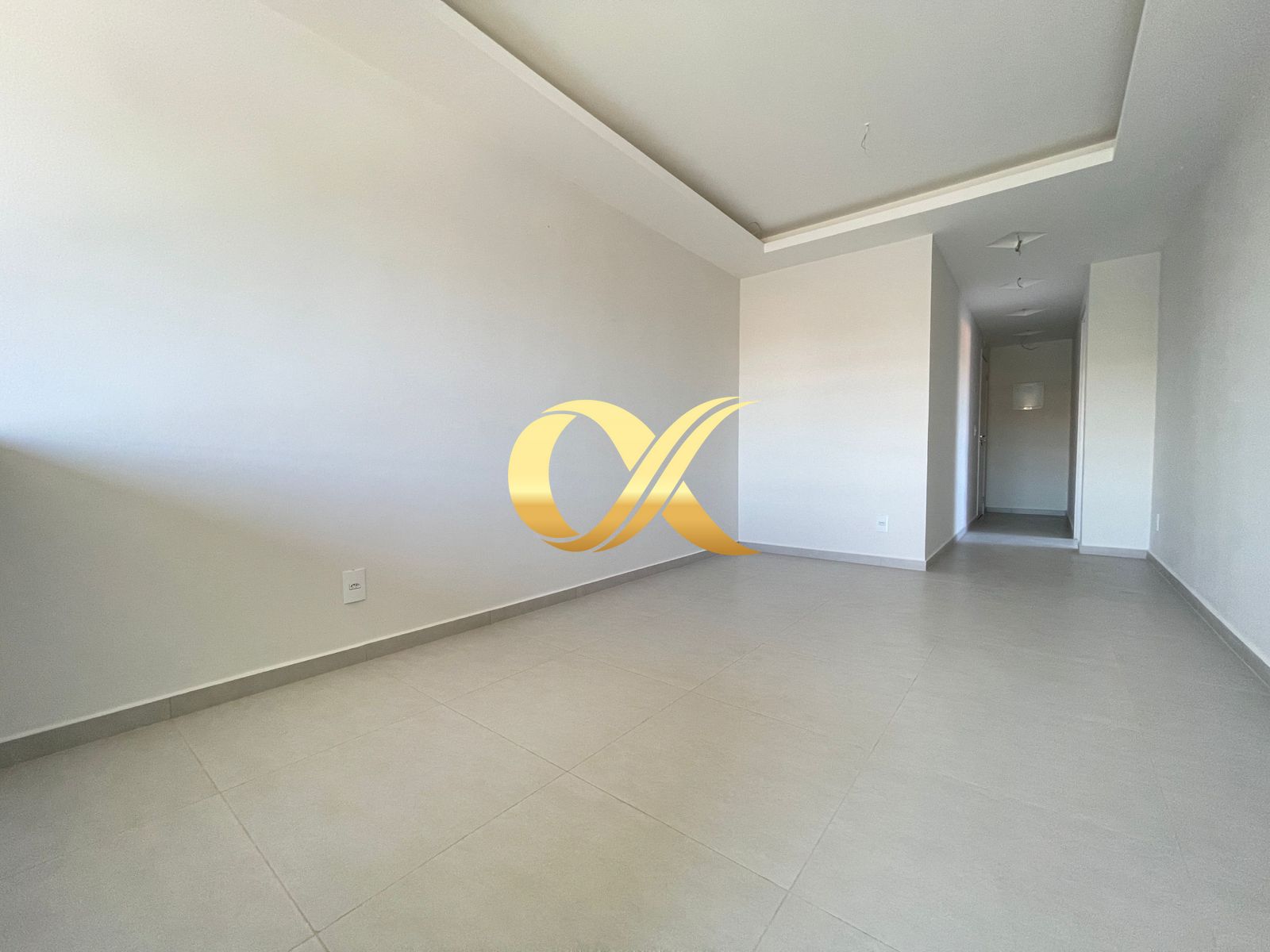 Apartamento à venda com 2 quartos, 77m² - Foto 3