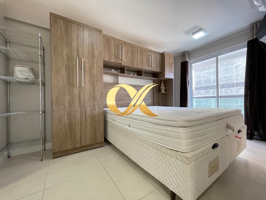 Apartamento à venda com 3 quartos, 134m² - Foto 15