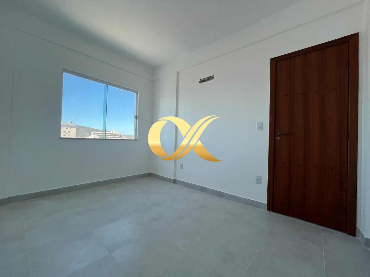 Apartamento à venda com 2 quartos, 75m² - Foto 8