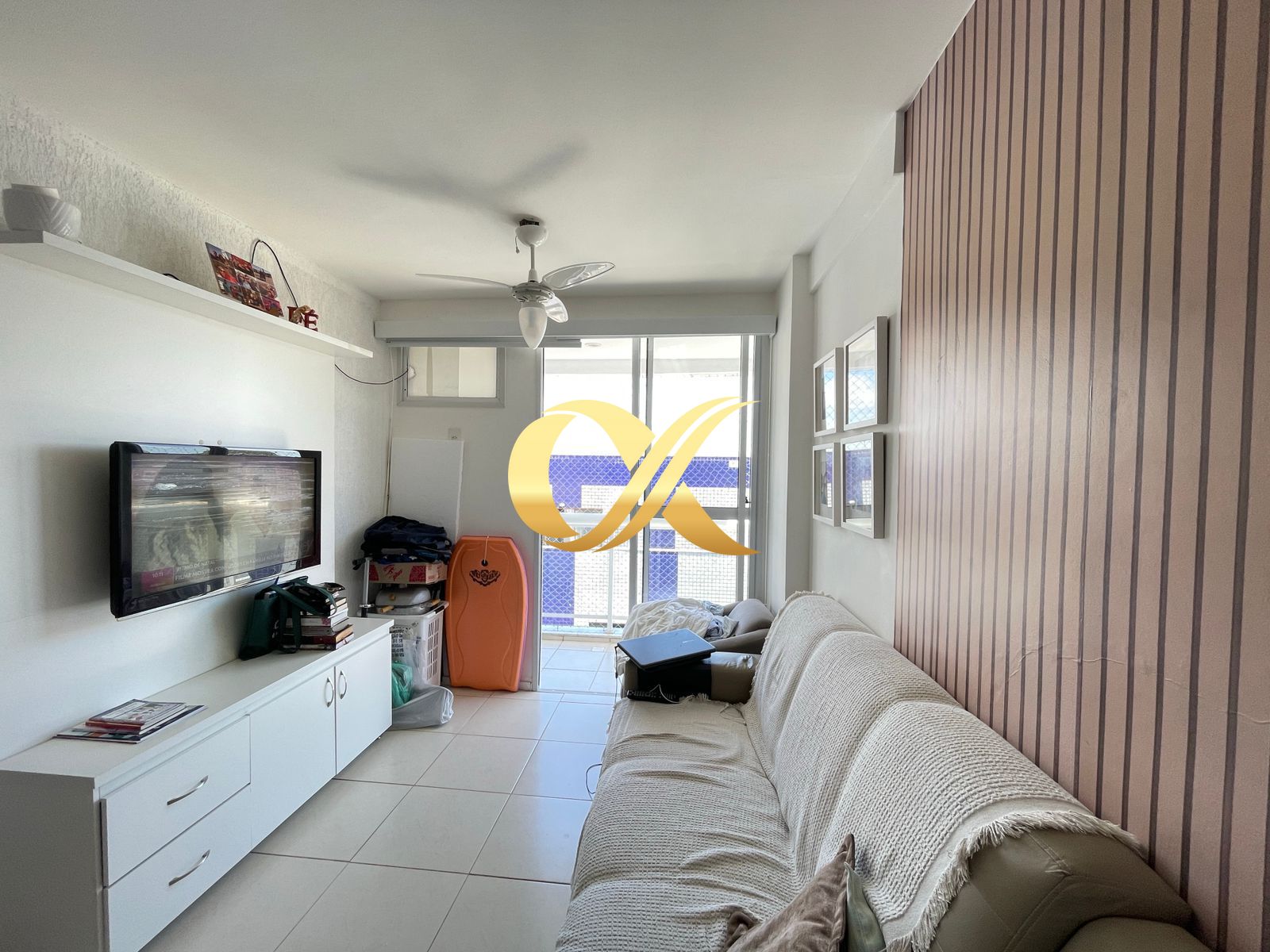 Apartamento à venda com 2 quartos, 75m² - Foto 4