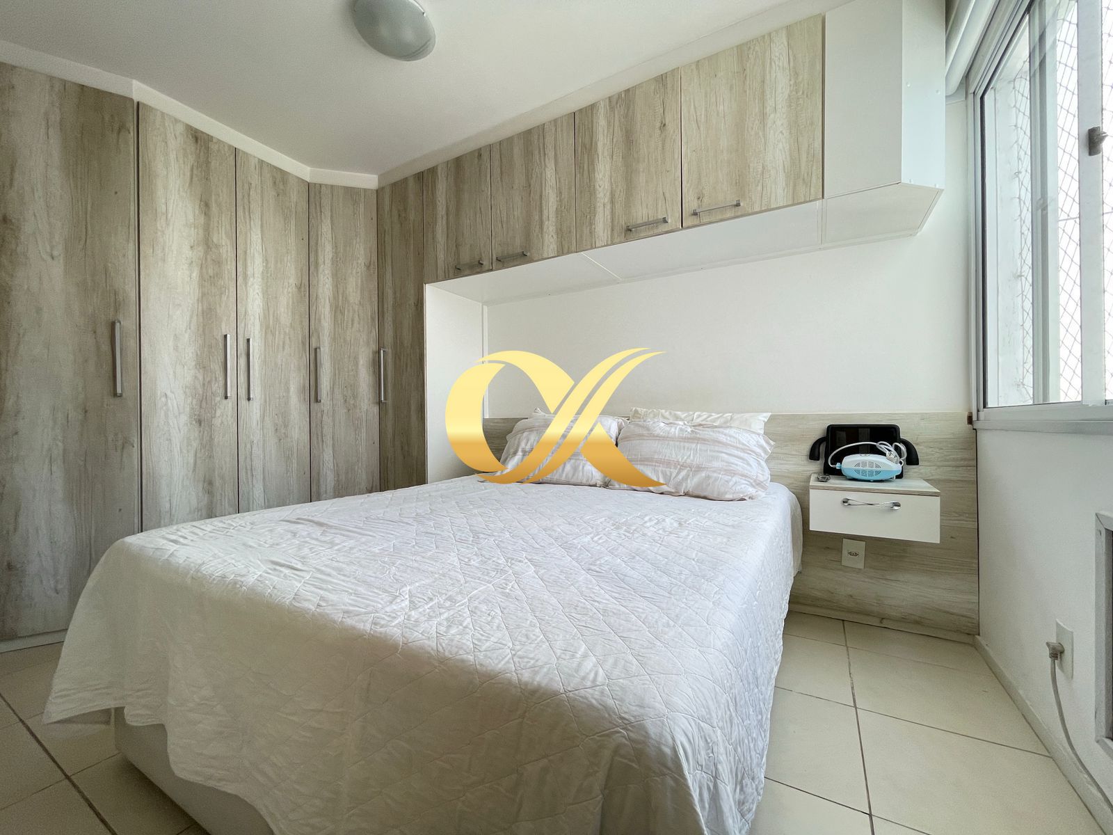 Apartamento à venda com 2 quartos, 75m² - Foto 8