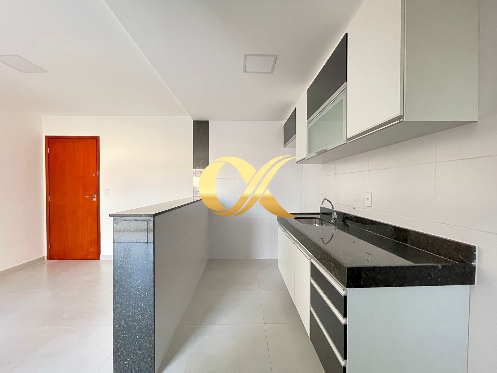 Apartamento à venda com 2 quartos, 65m² - Foto 12