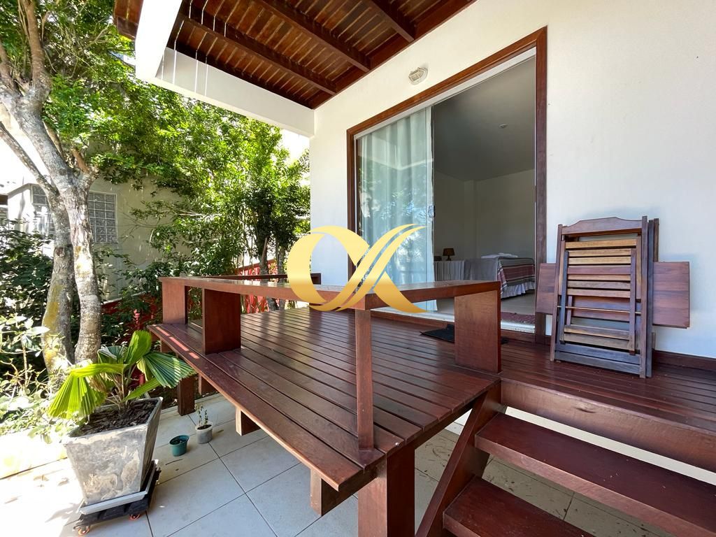 Casa de 6 quartos, 500m² no bairro Ferradura, em Armação dos Búzios | Eu Corretor