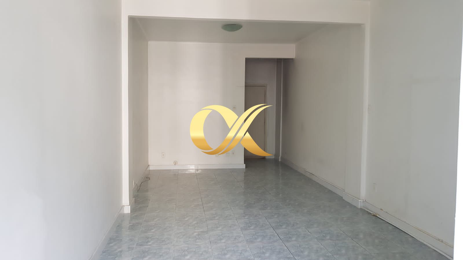 Apartamento à venda com 1 quarto, 37m² - Foto 2