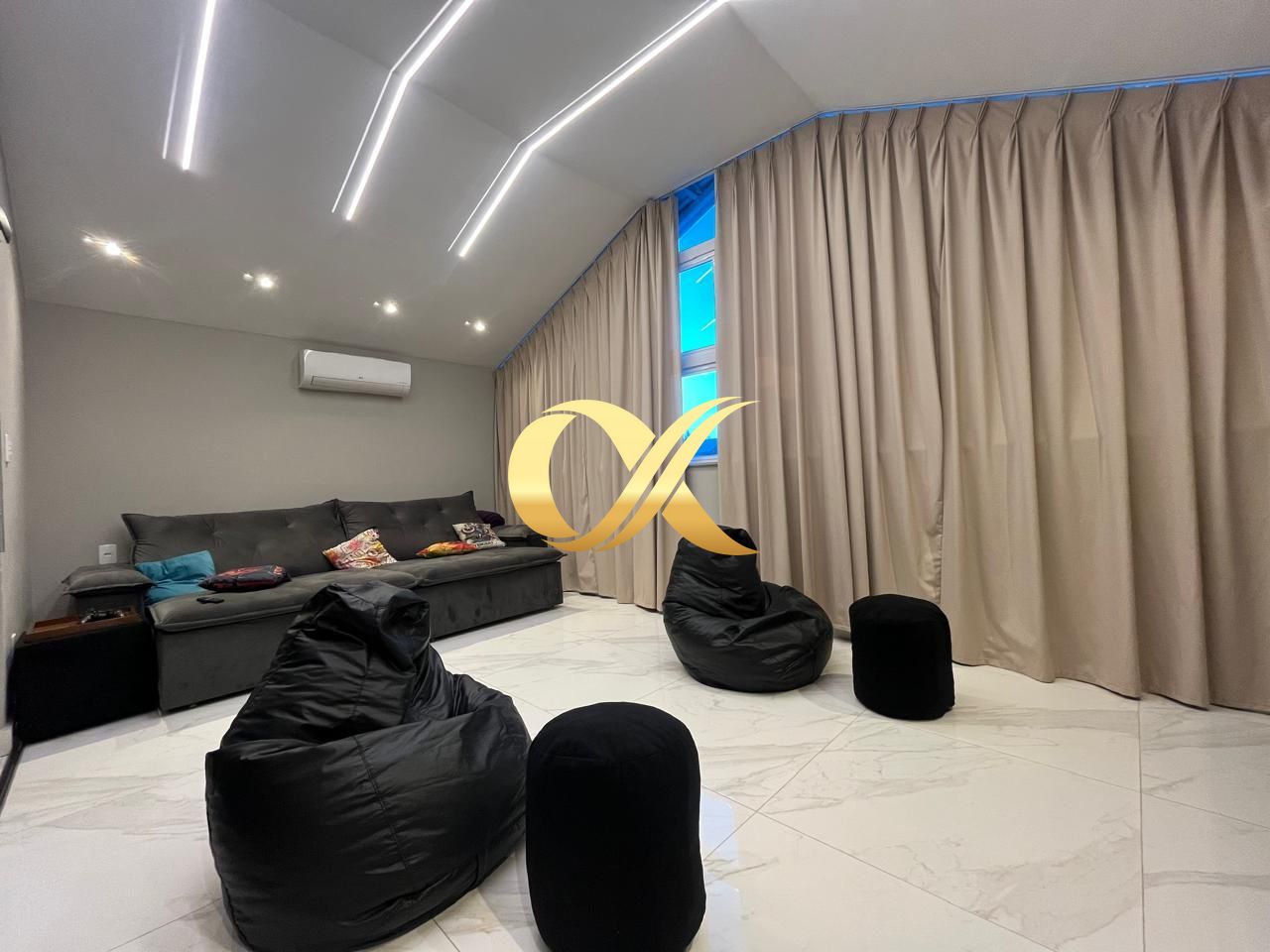 Casa à venda com 2 quartos, 210m² - Foto 16