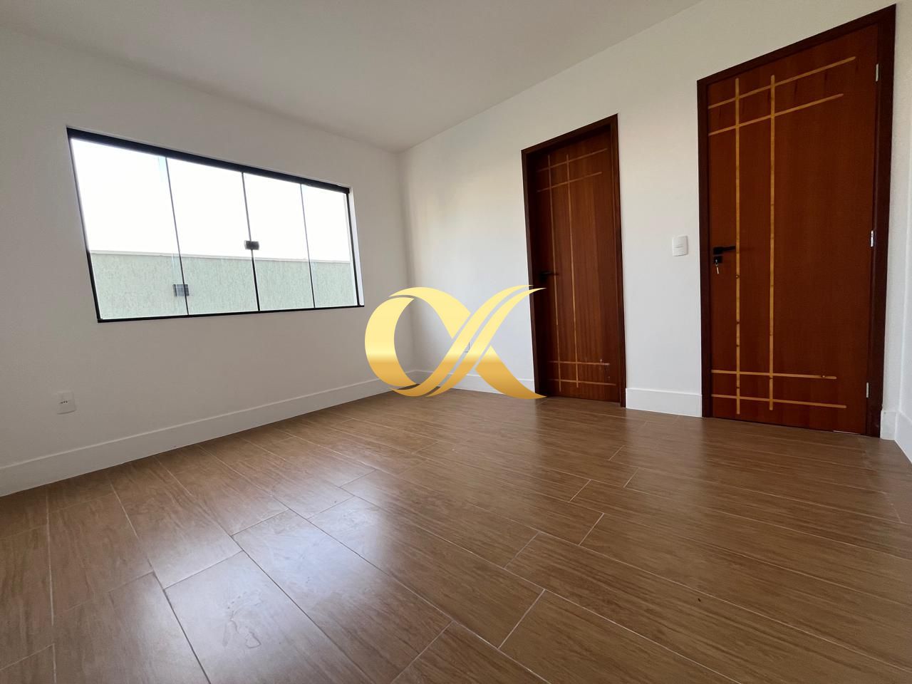 Casa à venda com 4 quartos, 210m² - Foto 18