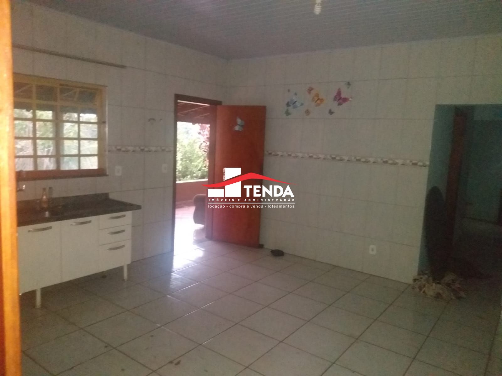 Casa à venda com 3 quartos, 239m² - Foto 9