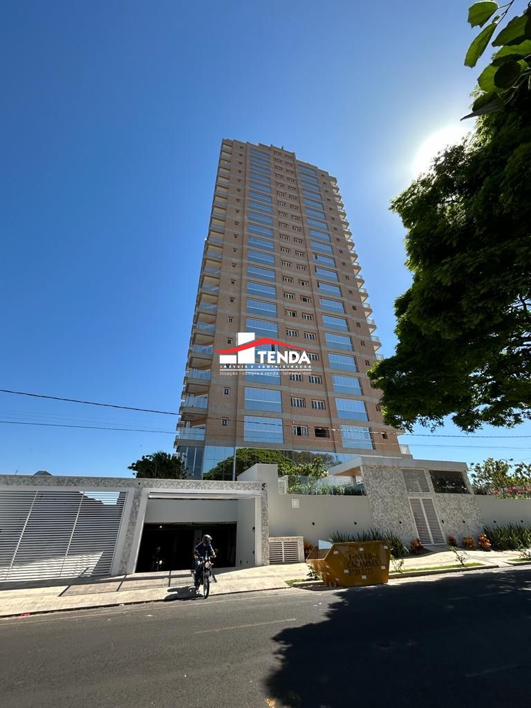 Apartamento para alugar com 3 quartos, 283m² - Foto 1