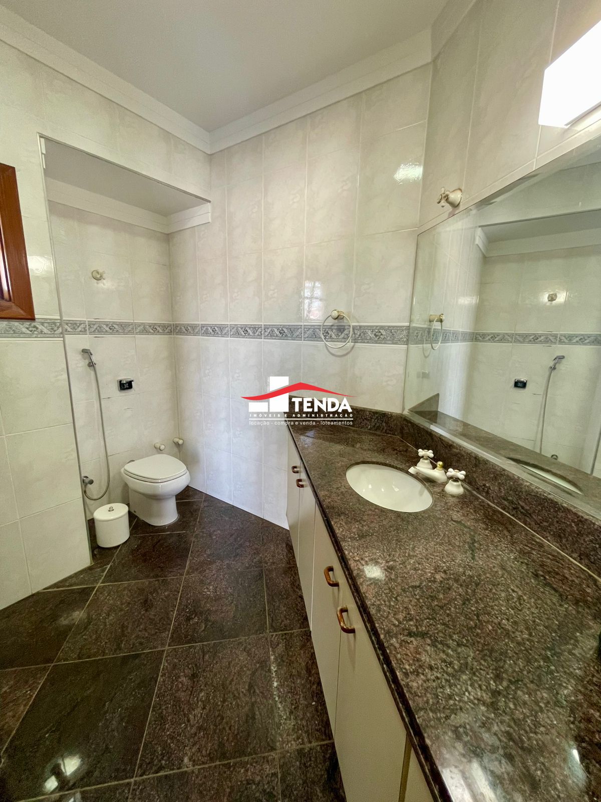 Casa para alugar com 5 quartos, 439m² - Foto 39