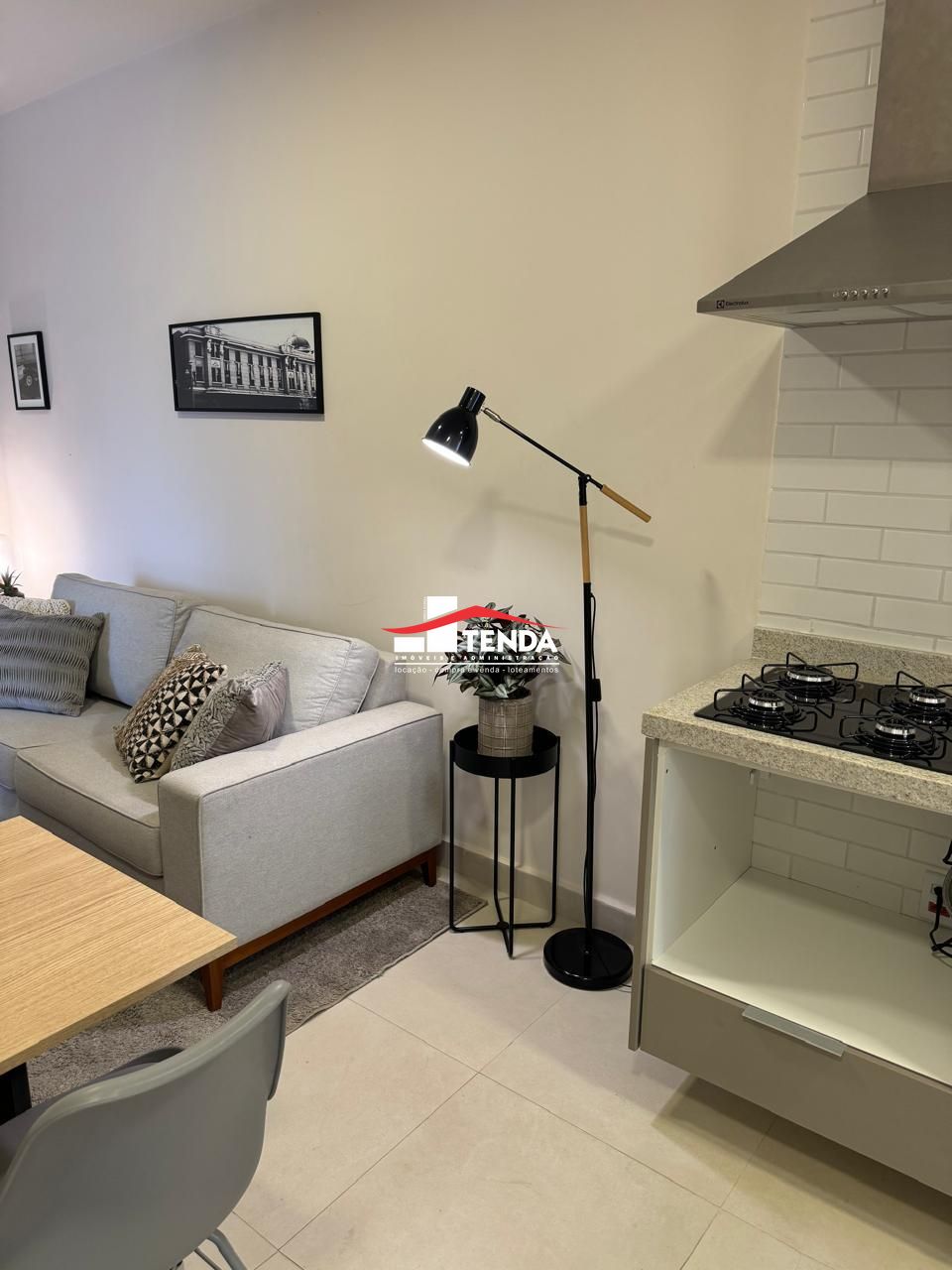 Apartamento para alugar com 2 quartos, 55m² - Foto 4
