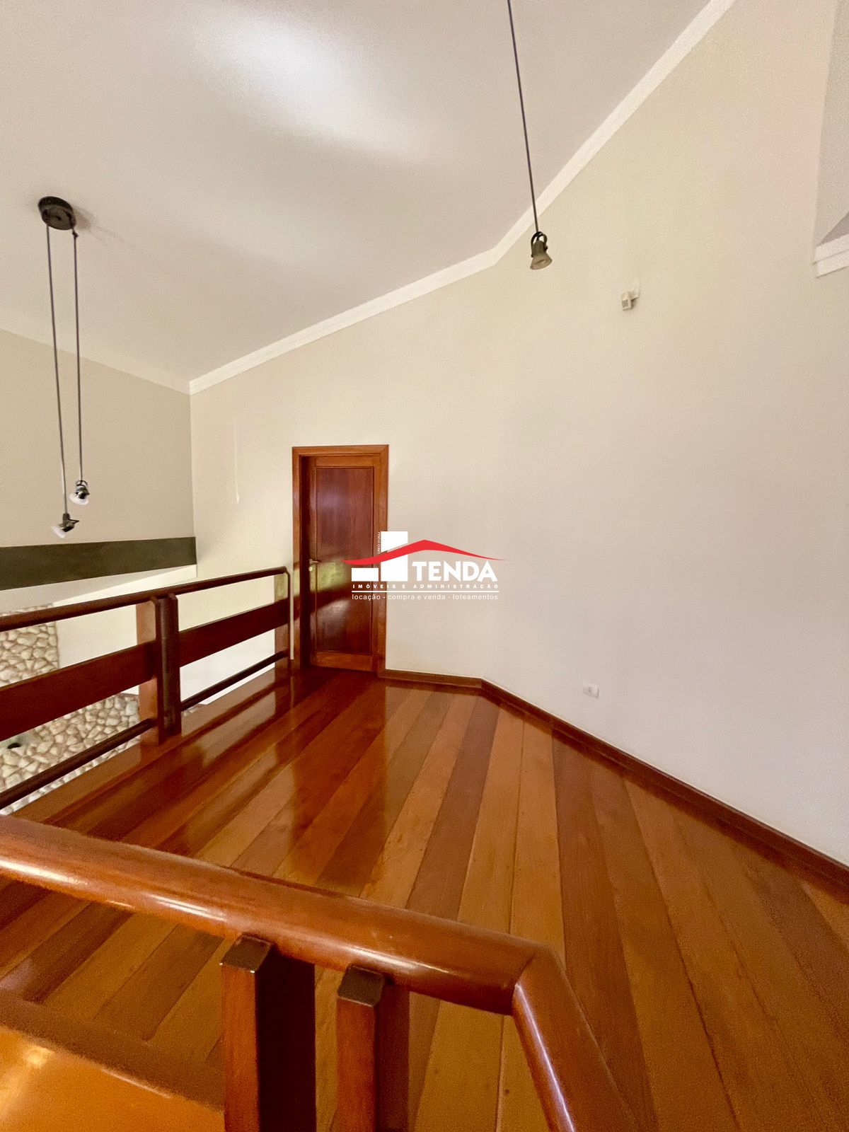 Casa para alugar com 5 quartos, 439m² - Foto 20