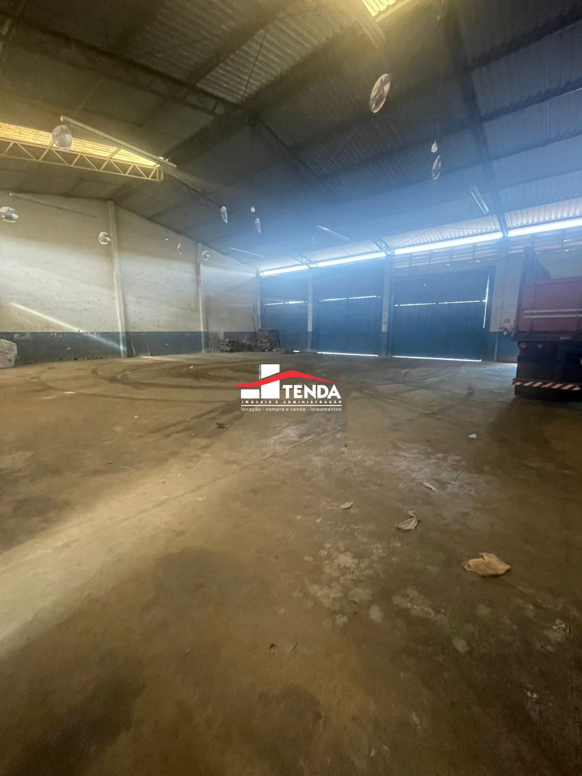 Depósito-Galpão-Armazém para alugar com 1 quarto, 524m² - Foto 6