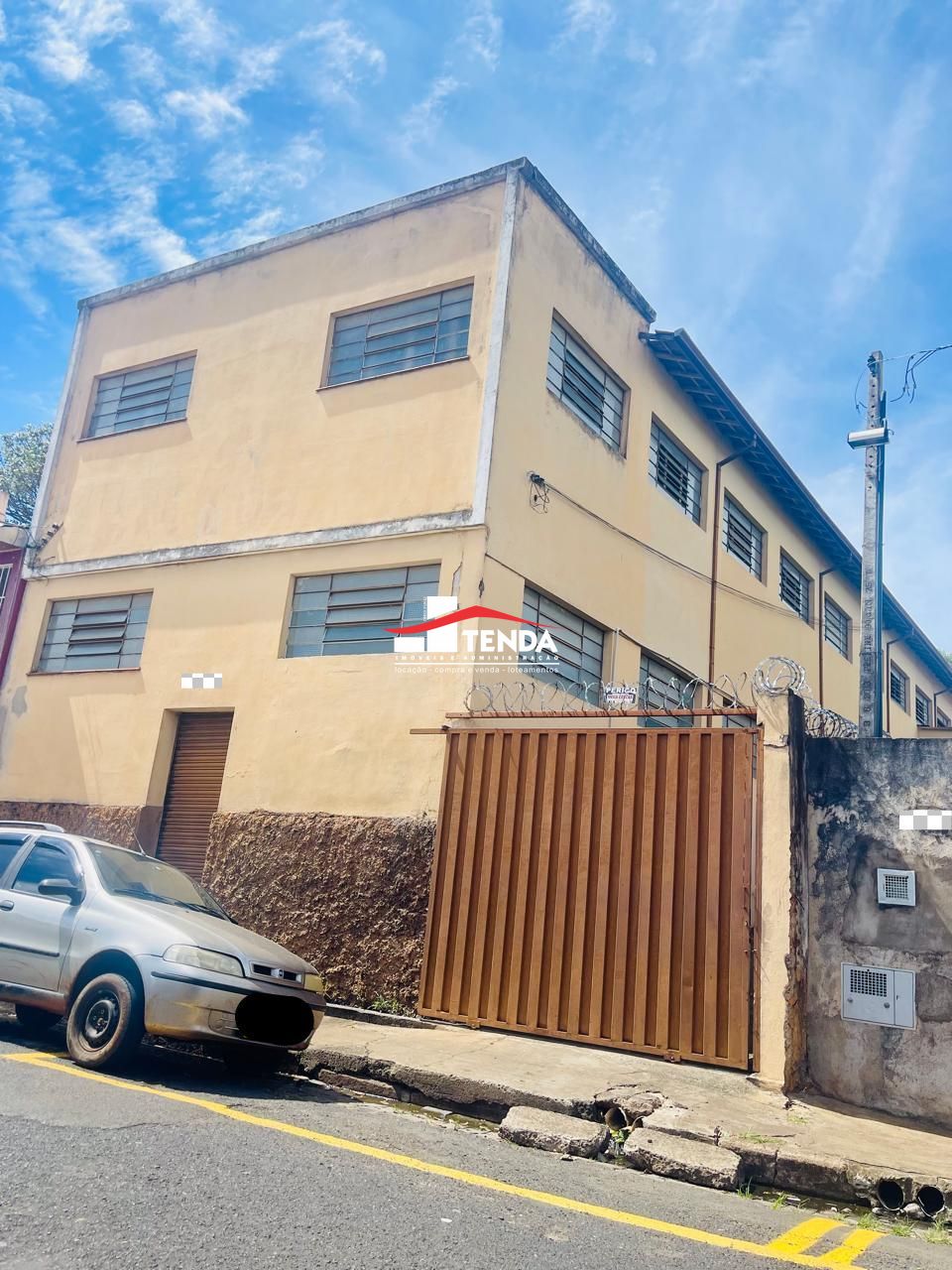 Galpão / Depósito / Armazém de 1 quarto, 609m² no bairro Centro, em Franca | Eu Corretor