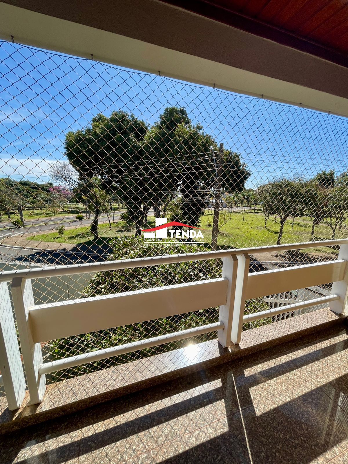 Casa para alugar com 5 quartos, 439m² - Foto 30
