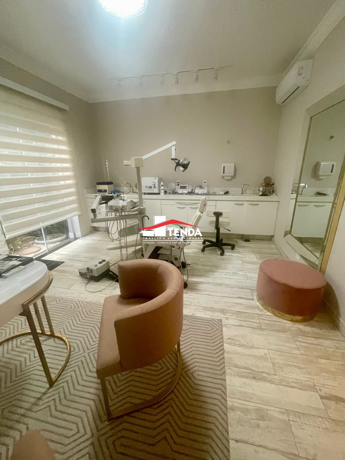 Conjunto Comercial-Sala para alugar com 1 quarto, 15m² - Foto 3