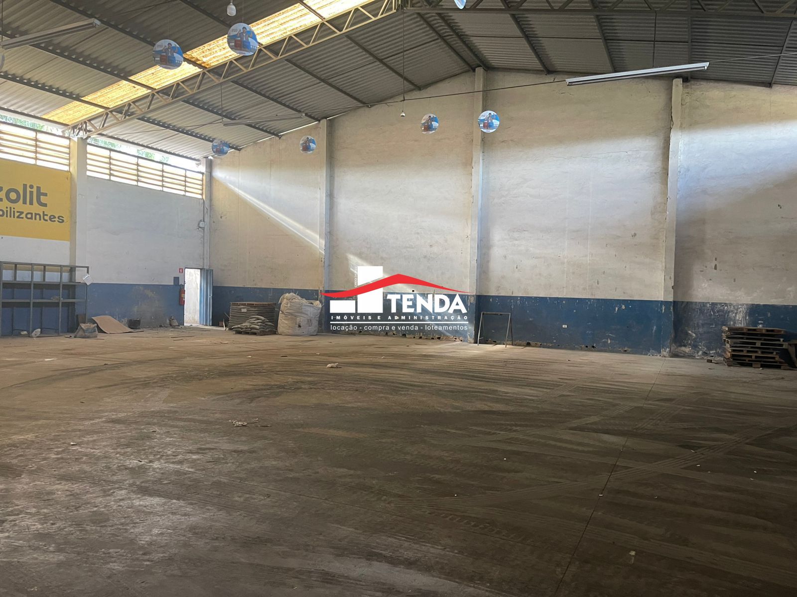 Depósito-Galpão-Armazém para alugar com 1 quarto, 524m² - Foto 8