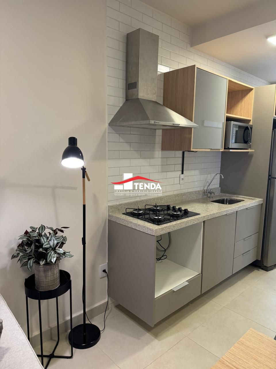 Apartamento para alugar com 2 quartos, 55m² - Foto 6