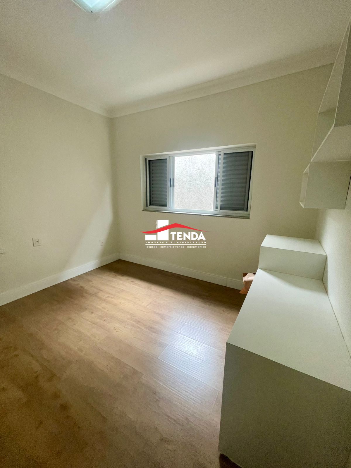 Casa para alugar com 3 quartos, 214m² - Foto 24