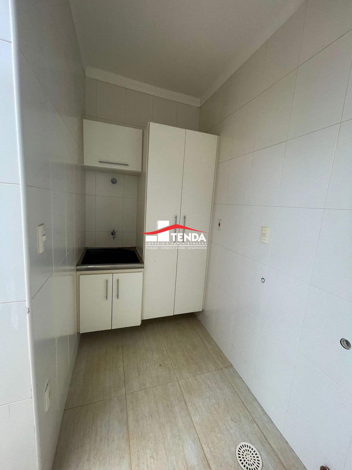 Casa para alugar com 3 quartos, 214m² - Foto 11