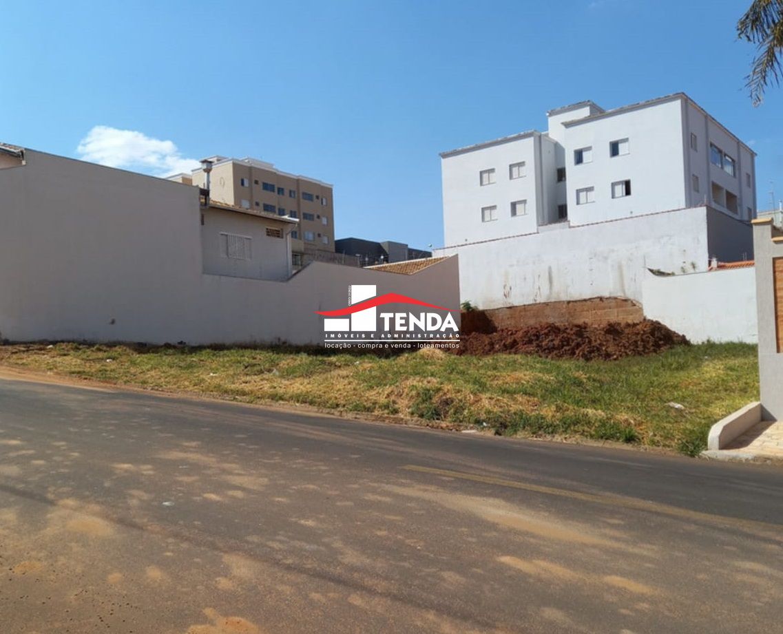 Lote/Terreno de 750m² no bairro Vila Aparecida, em Franca | Eu Corretor