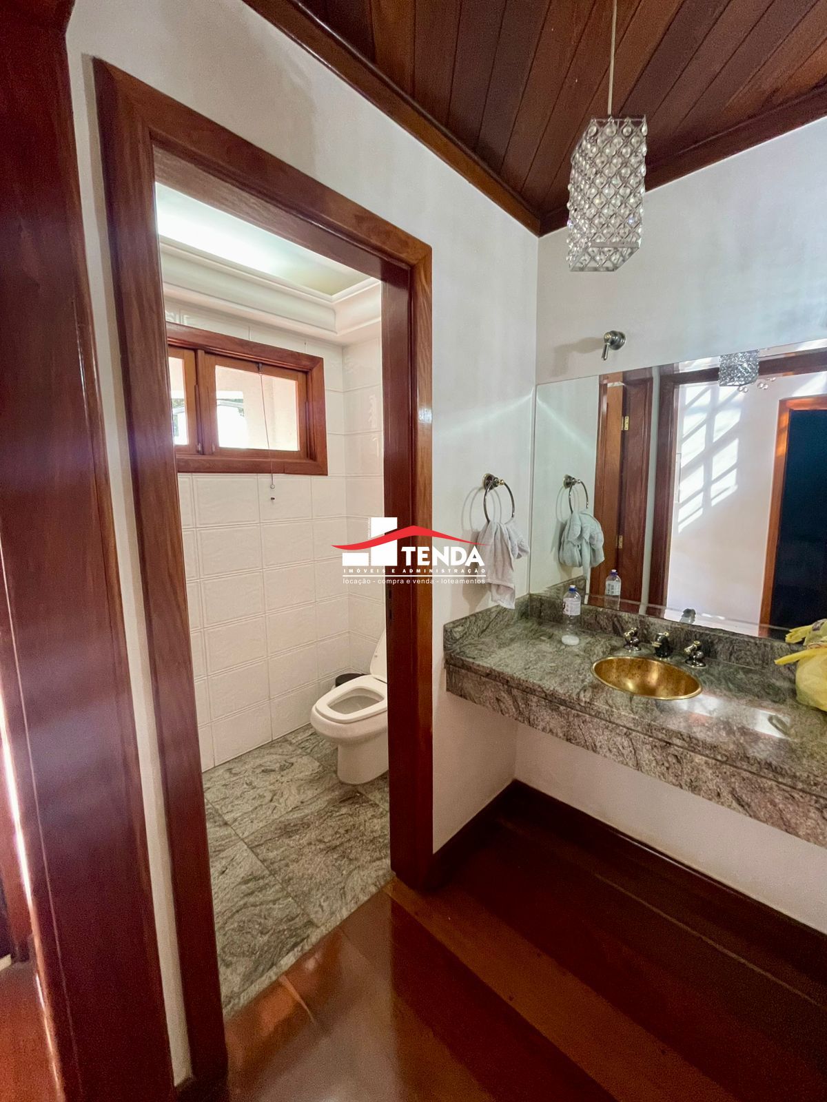 Casa para alugar com 5 quartos, 439m² - Foto 18