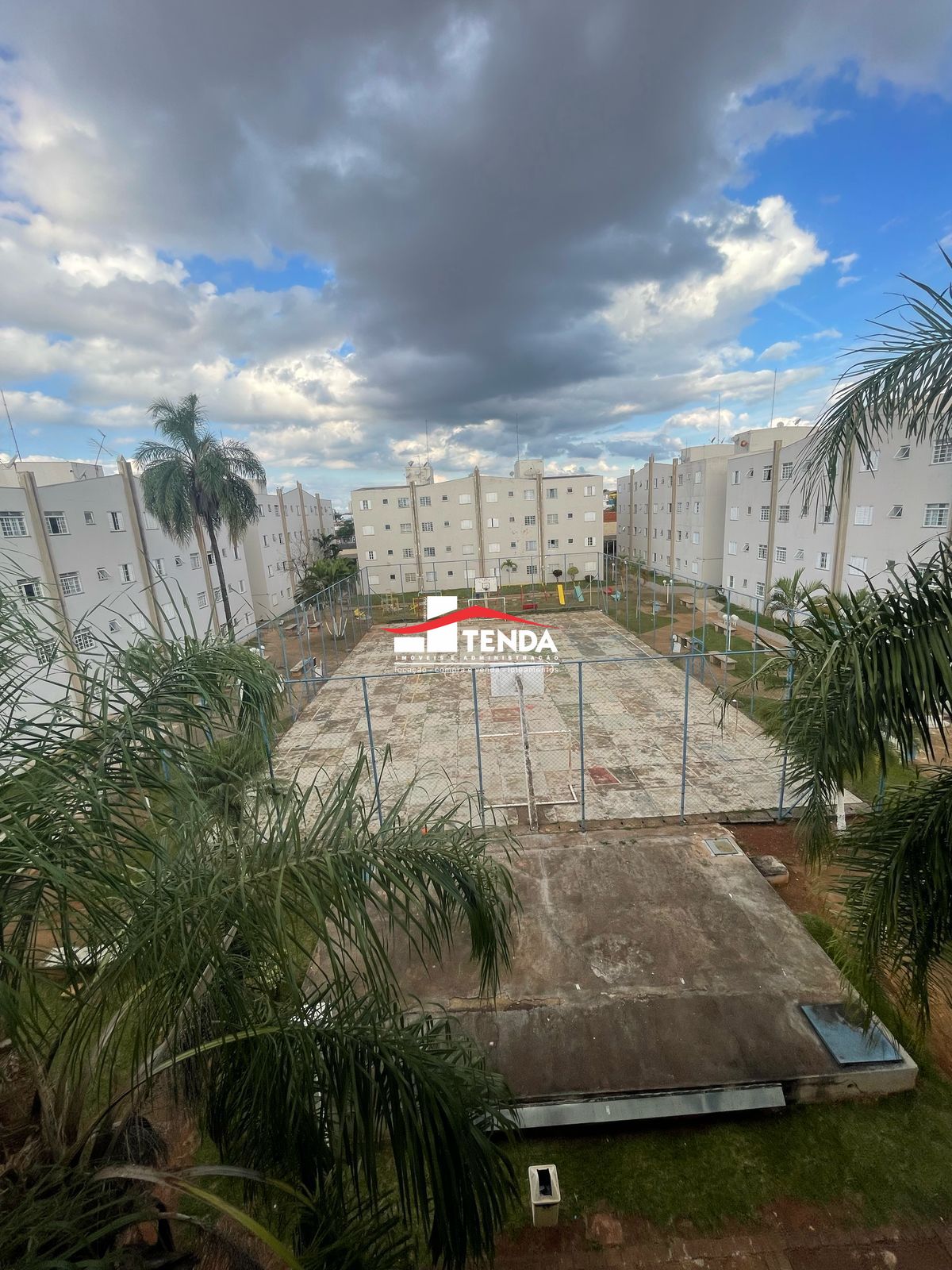 img150185644