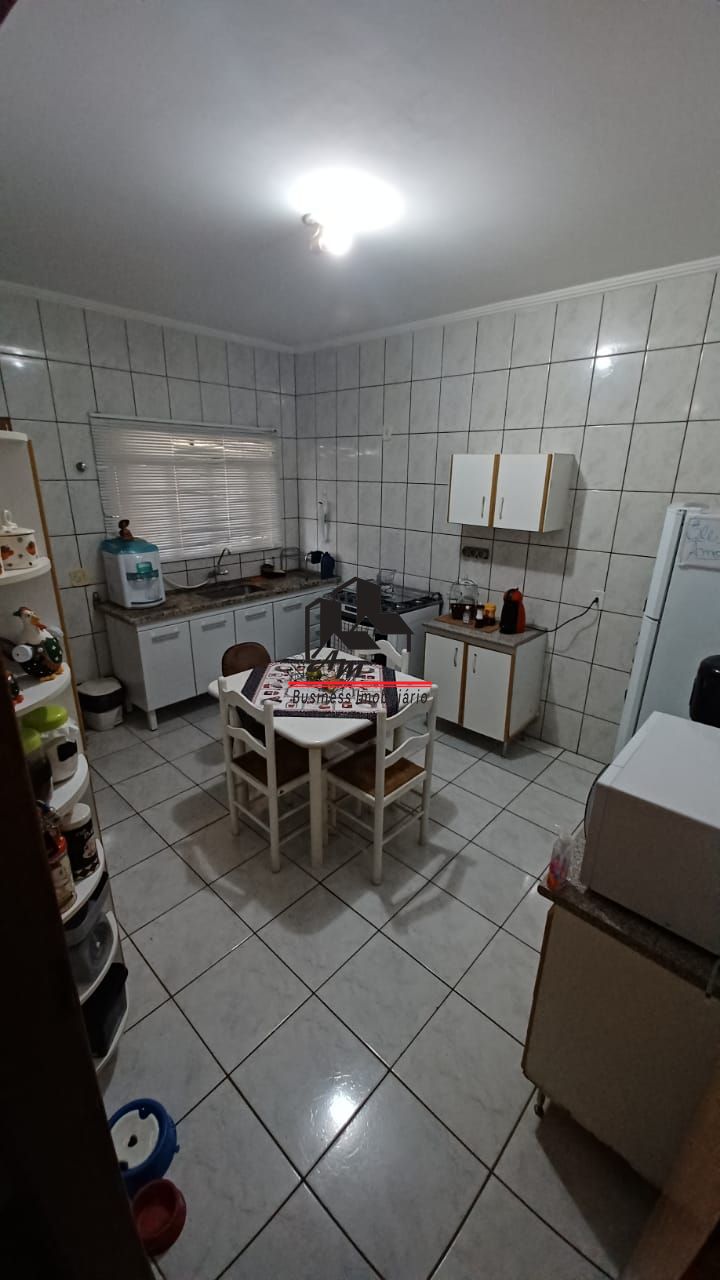 Casa com 3 quartos à venda, 110m² — foto 21 de 32