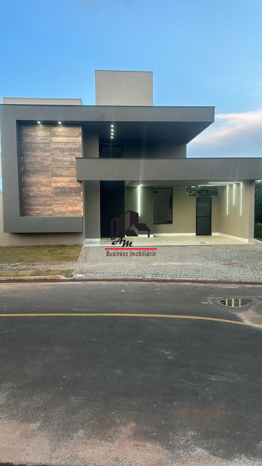 Casa de Condomínio com 3 quartos à venda, 180m² — foto 1 de 26