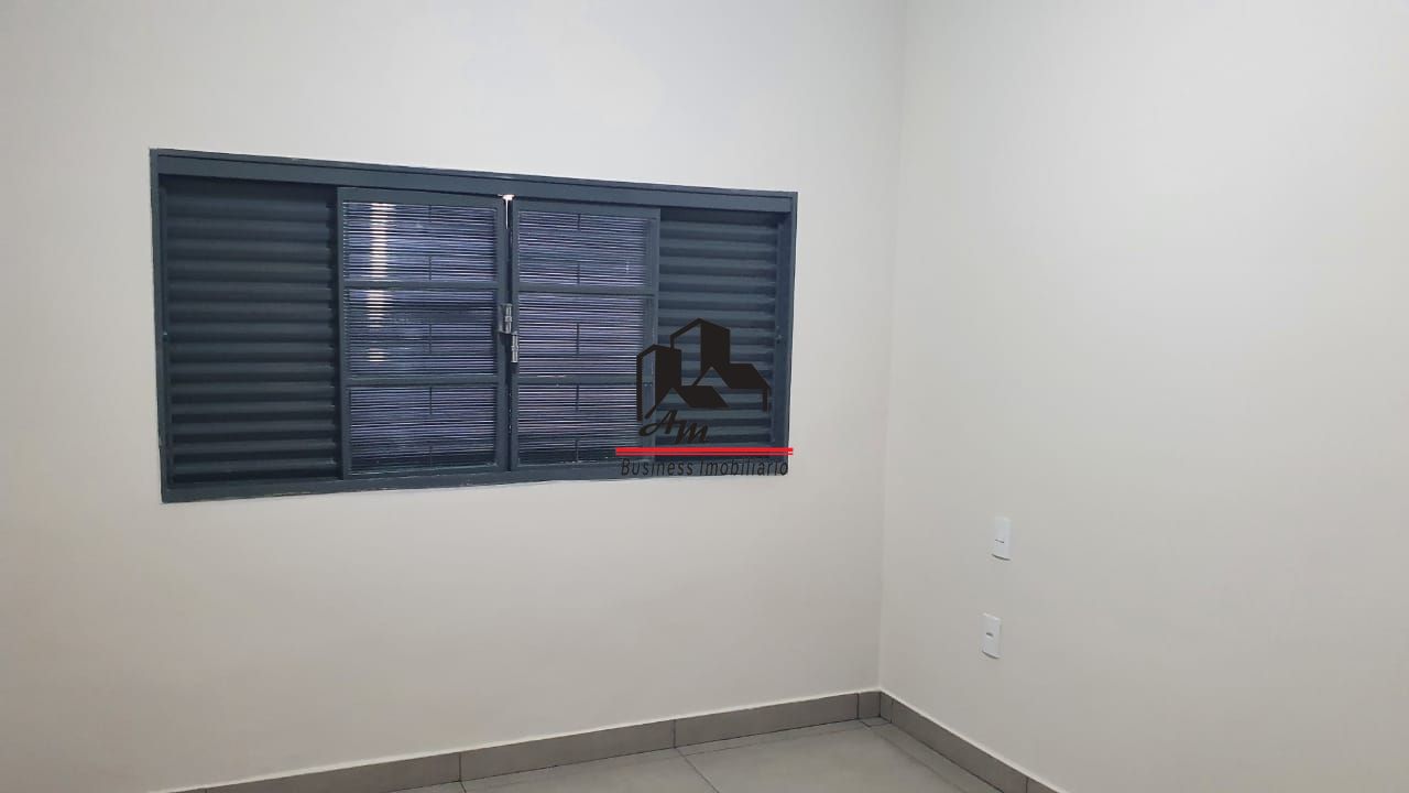 Loja / Salão / Ponto Comercial com 2 quartos à venda, 250m² — foto 13 de 26