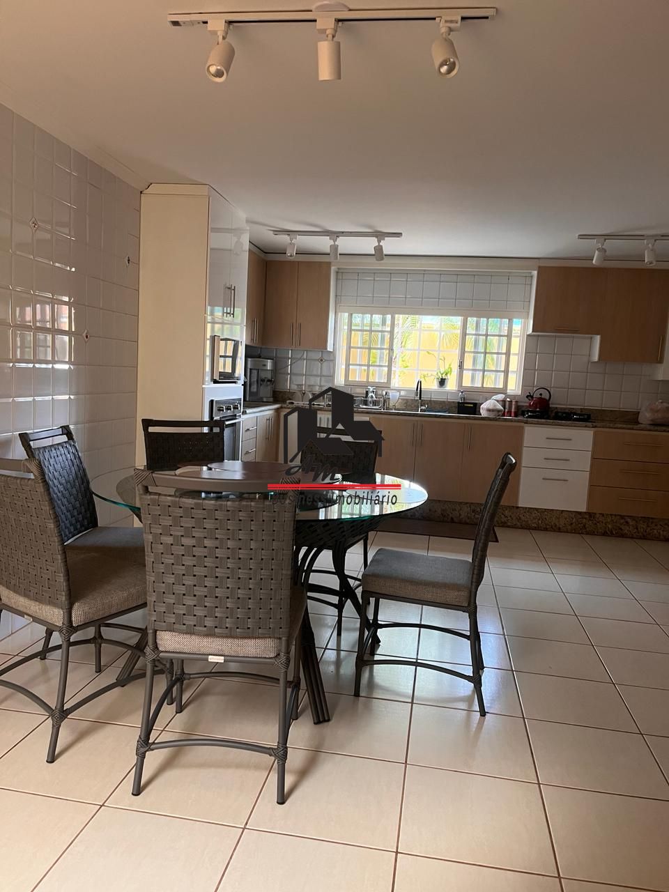 Casa com 5 quartos à venda, 296m² — foto 4 de 21