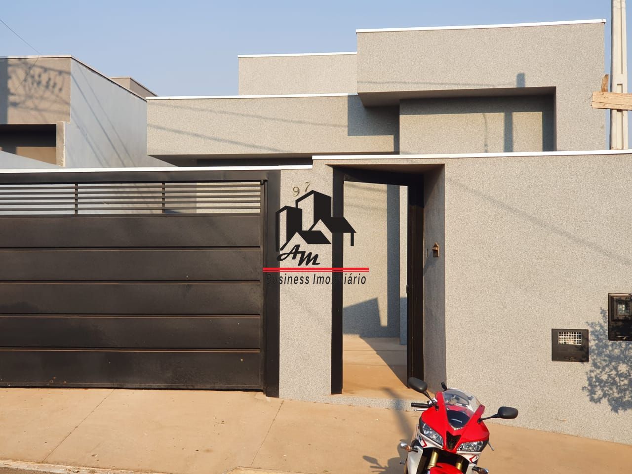 Casa com 2 quartos à venda, 63m² — foto 1 de 16
